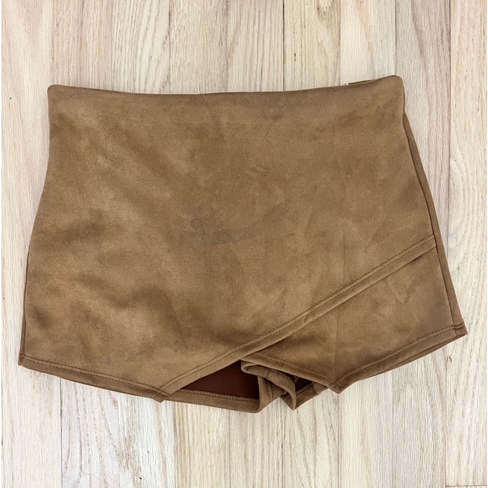 Brown suede skort